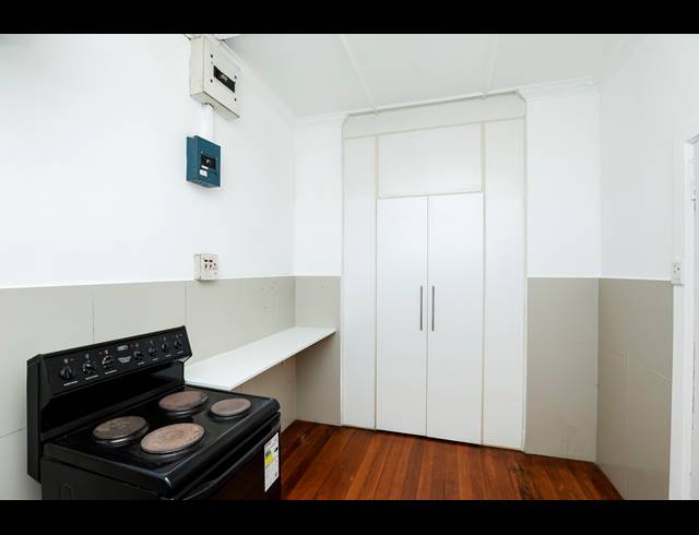 1.5 BEDROOM APARTMENT FOR SALE IN MORNINGSIDE